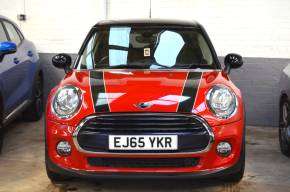 MINI HATCH 2015  at Derek Merson Minehead