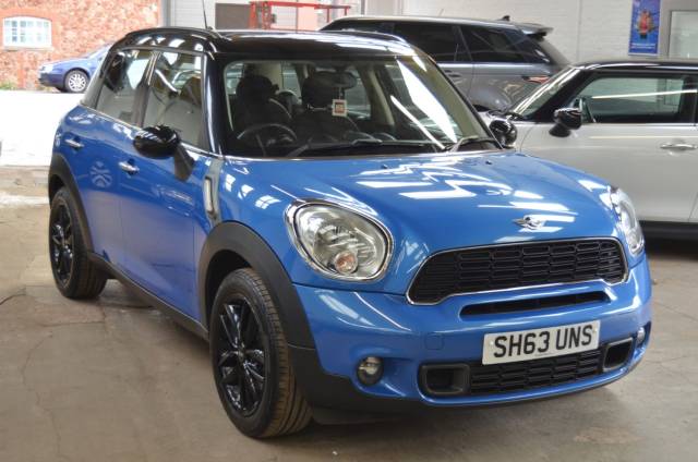 Mini Countryman 2.0 Cooper S D 5dr Auto HATCHBACK Diesel Blue