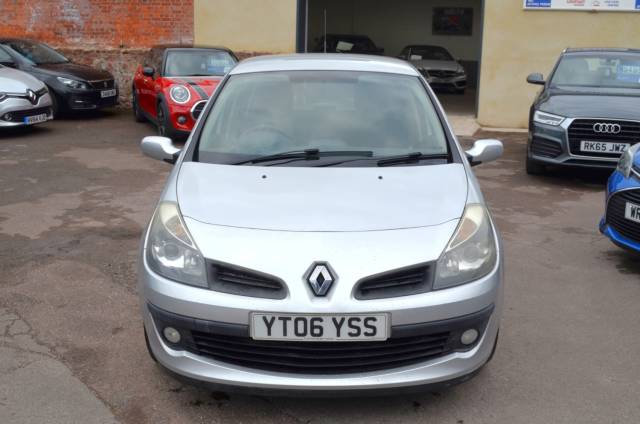 2006 Renault Clio 1.6 VVT Dynamique 5dr