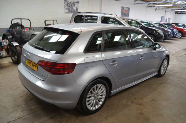 2016 Audi A3 1.6 TDI Ultra 110 SE Technik 5dr
