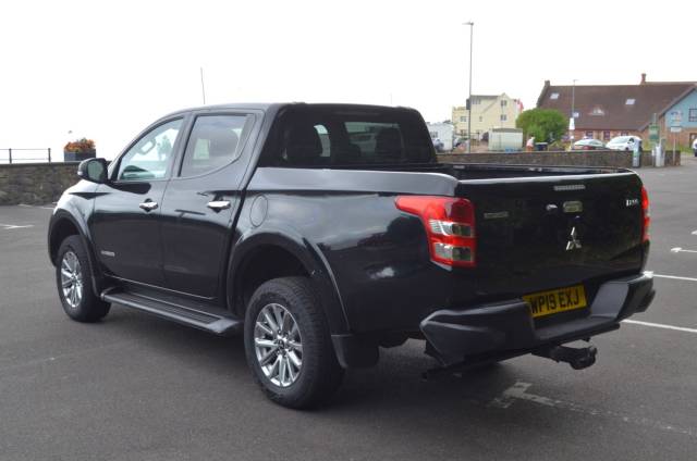 2019 Mitsubishi L200 2.4 Double Cab DI-D 178 Warrior 4WD