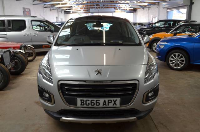 2016 Peugeot 3008 1.6 BlueHDi 120 Allure 5dr