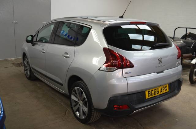 2016 Peugeot 3008 1.6 BlueHDi 120 Allure 5dr