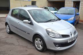 RENAULT CLIO 2006  at Derek Merson Minehead